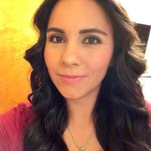 Meet your Posher, Alma