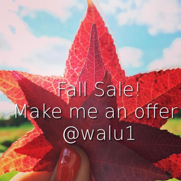 Fall Sale! I'll accept ALL reasonable offers😘