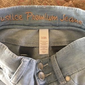 Justice stretch Capri size 10R