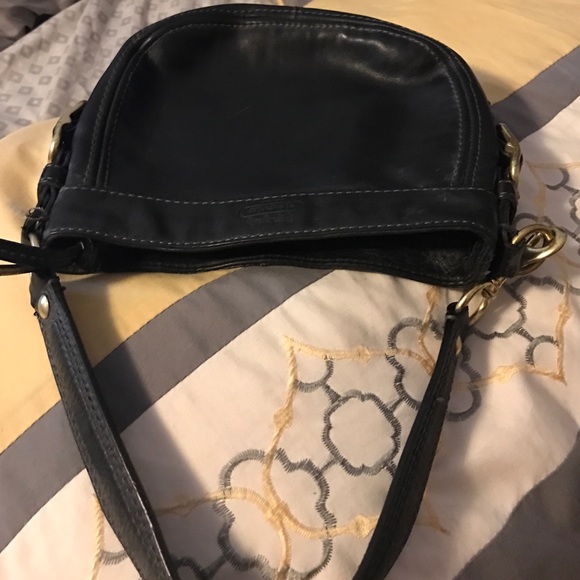 Coach purse - Picture 4 of 4