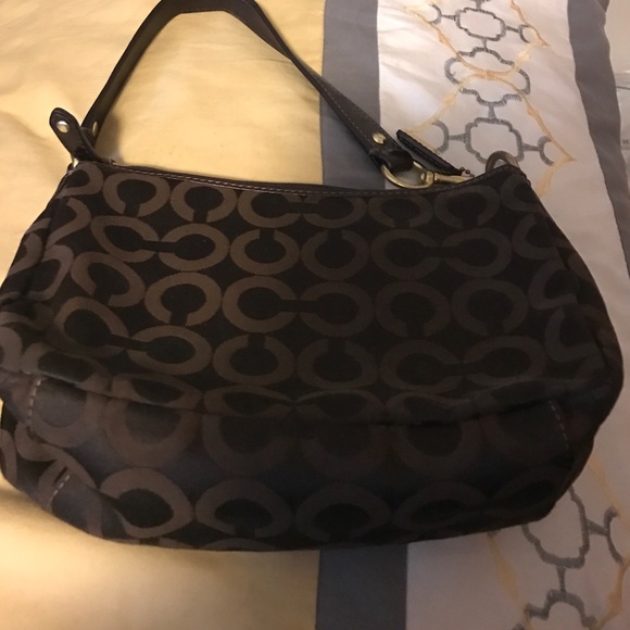 Coach purse - Picture 2 of 4