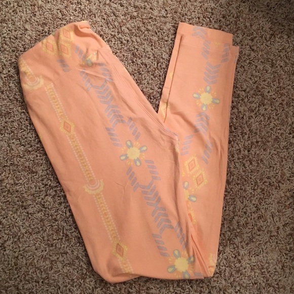 LulaRoe One Size Leggings