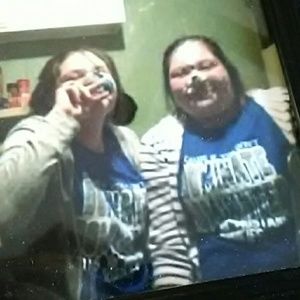 Meet your Posher, Angie