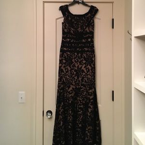 Tadashi Shoji gown