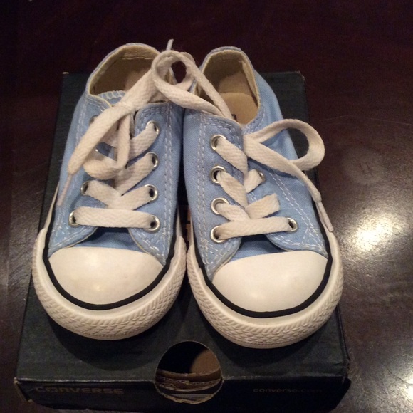 Kids converse