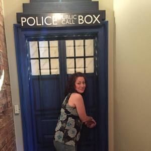 Meet your Posher, Ellen