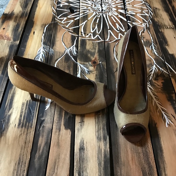 Interview heels size 9