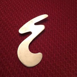 Sterling free-form pin