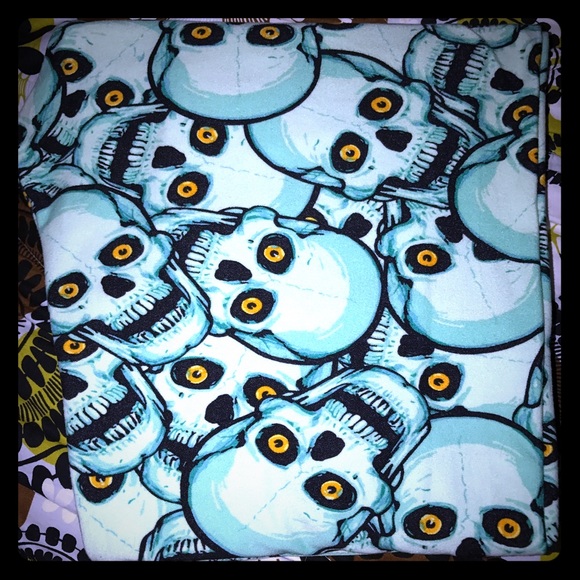 New aqua skull TC LulaRoe leggings