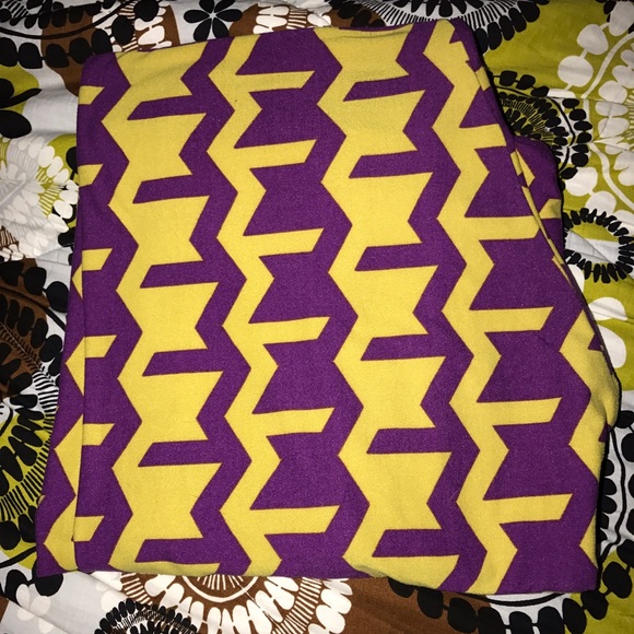 New purple/mustard houndstooth LulaRoe leggings