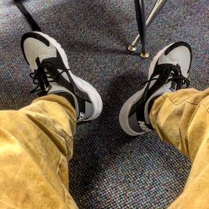 Meet your Posher, Chandler