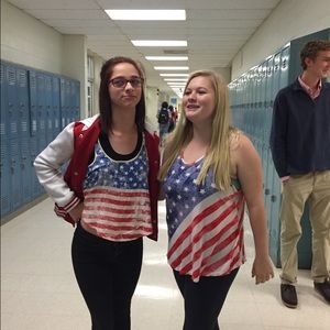 Meet your Posher, Chloe