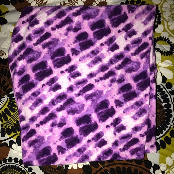 Purple tie dye TC LulaRoe leggings