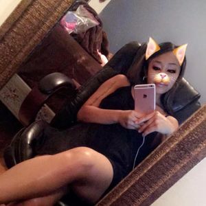 Meet your Posher, Sharon