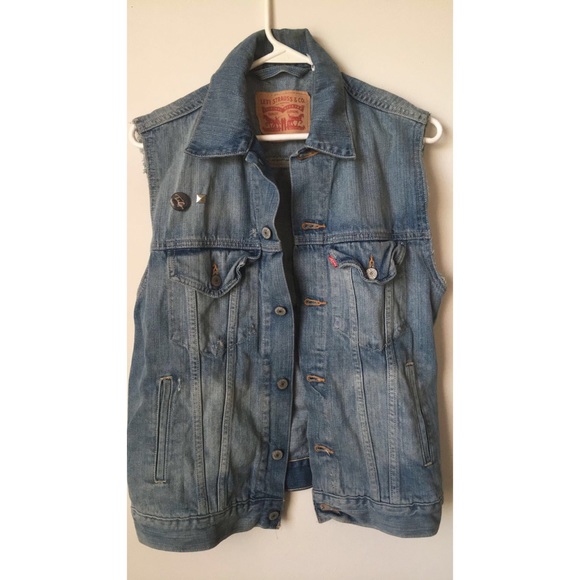 Levis Vest