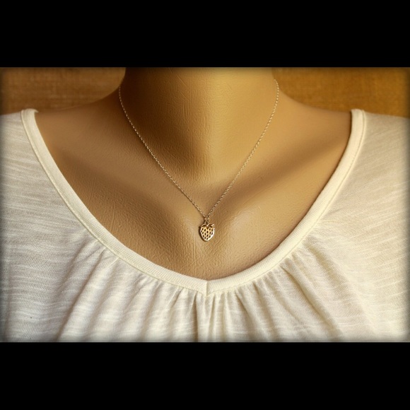 ❤️4 for $20 Sale❤️ Cute gold strawberry necklace - Picture 3 of 3
