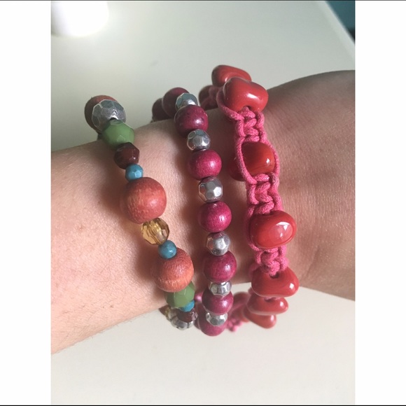 {bracelet} stack - Picture 2 of 3