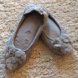Comfy grey slippers