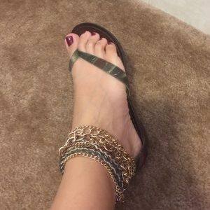 Camo sandals whit gold laces