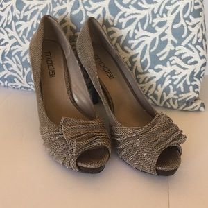 Size 10 faux croc peep toe heels