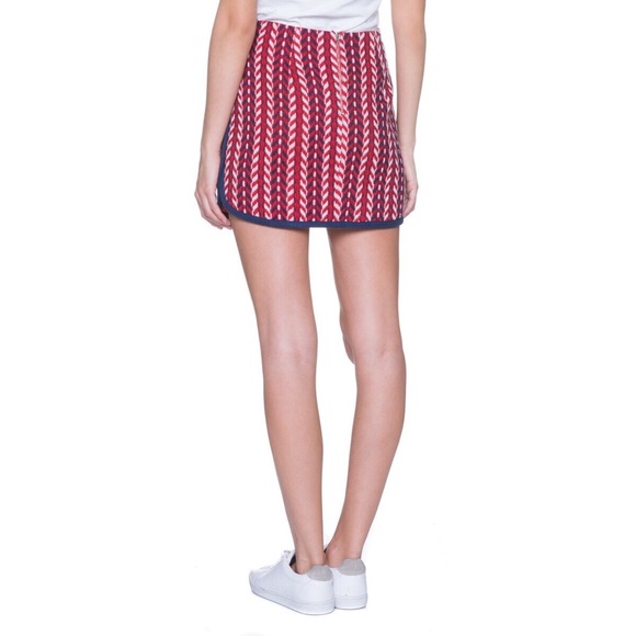 Contrast Binding Edge Skirt - Picture 3 of 4