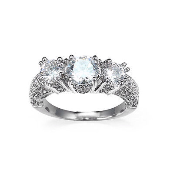 🆑 Stamped .925 Sterling 3 stone ring AAA cz - Picture 2 of 3