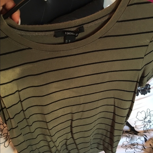 Cute shirt - Picture 1 of 3