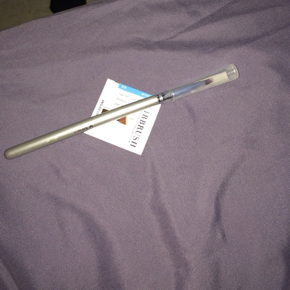 NEW AIRBRUSH LINEAR