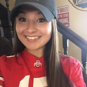 Meet your Posher, Jaclyn