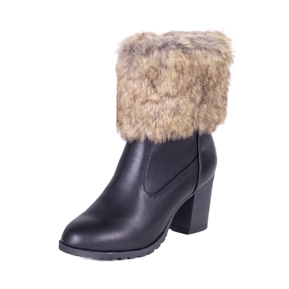 Women's 10" Faux Fur Lined Leather Short Boots - Picture 2 of 3