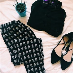 ✨ Trendy Pattern Pants ✨