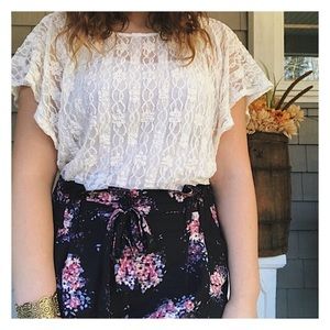 Forever 21 Lacy White Short Sleeve Blouse