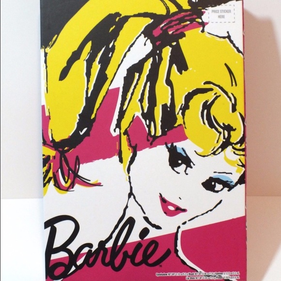 2016 Barbie Beauty Book