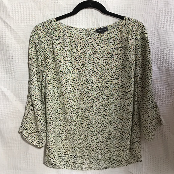 The limited boat neck blouse