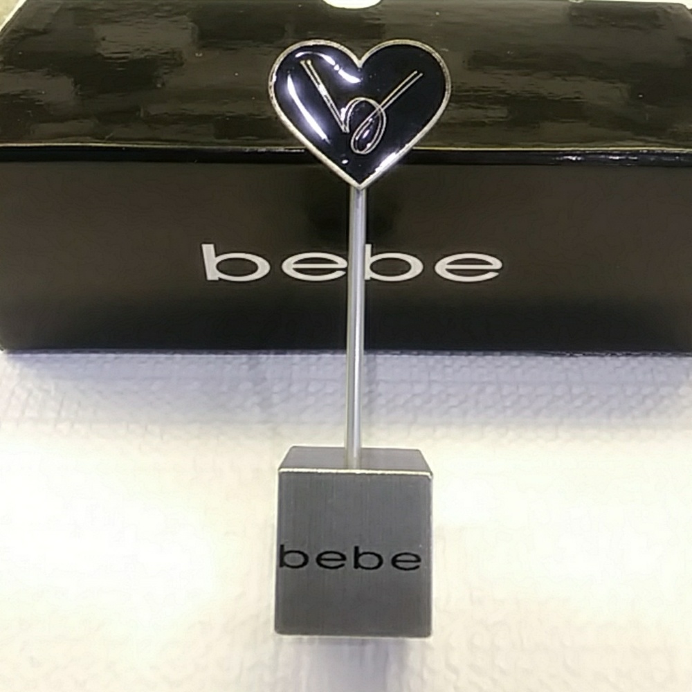 bebe Photo Clip