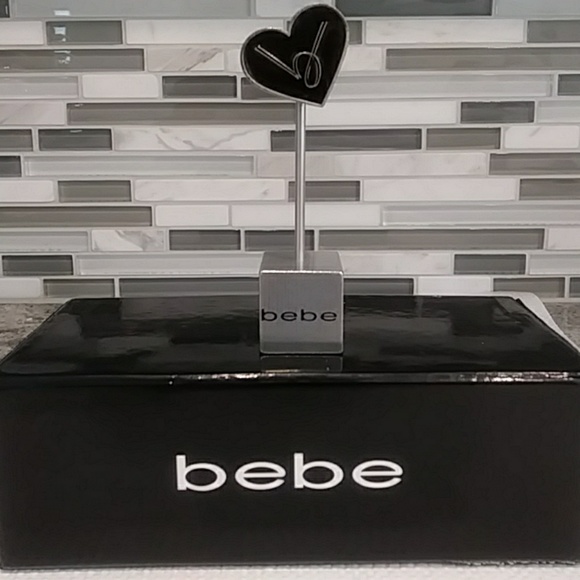 bebe Photo Clip - Picture 4 of 5