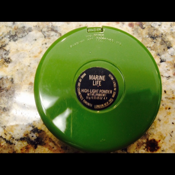 MARINE LIFE, HIGHLIGHT POWDER BLUSH LE