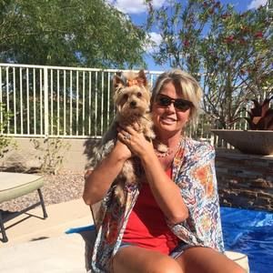 Meet your Posher, Janet