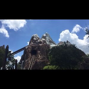 Meet your Posher, Vivian