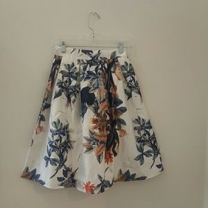 Modest floral womens skirt S-M