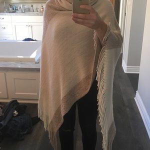 Anthropologie poncho