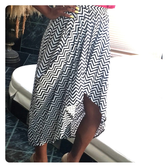 Hi-Low Blue & White Skirt
