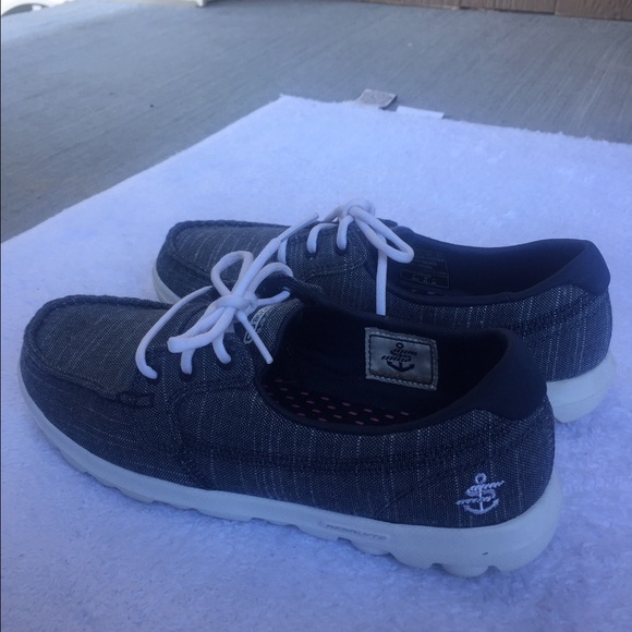 Cute Blue Skechers Boat Shoes!