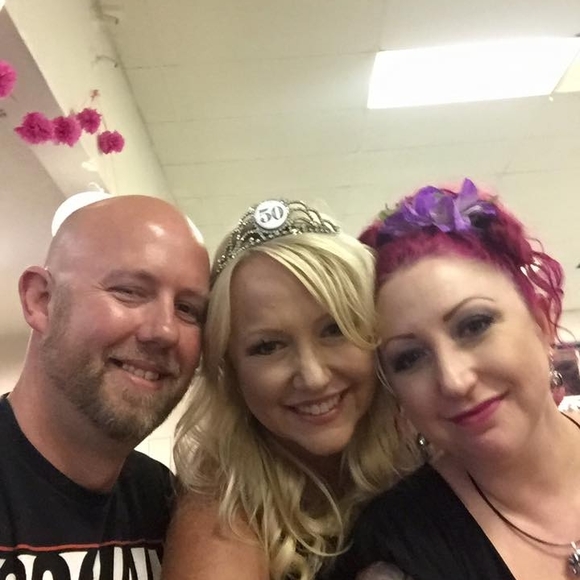 Meet your Posher, Crystal