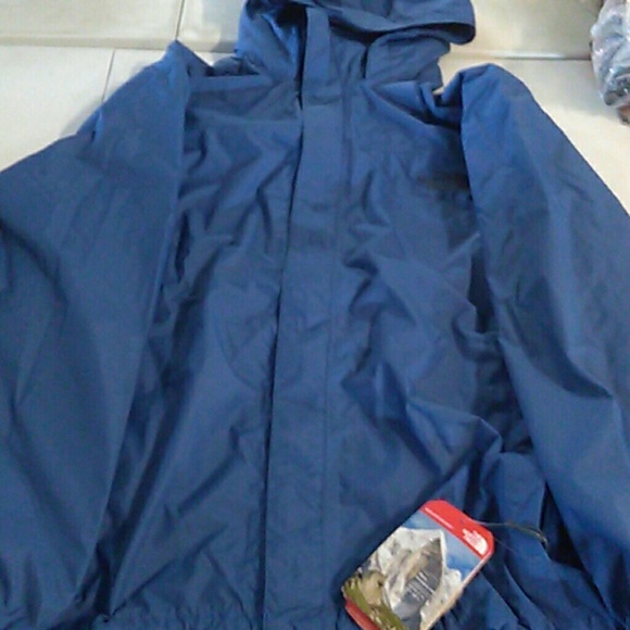 The North Face Resolve Jacket