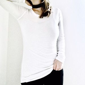 Express Eleven One Long Sleeve