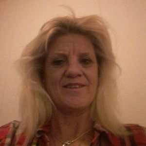 Meet your Posher, Laurie