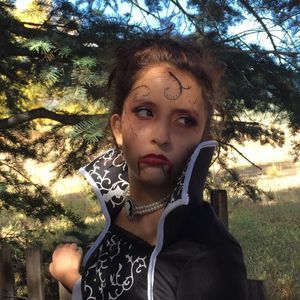 Meet your Posher, Annette