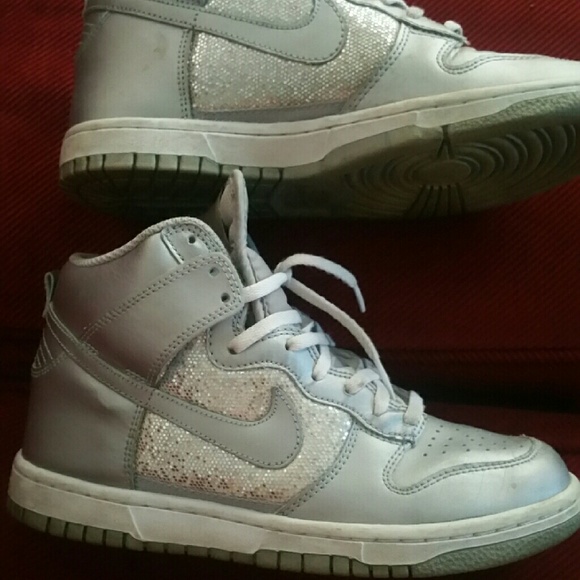 Nike high dunks