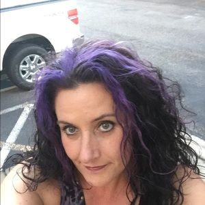 Meet your Posher, Lori